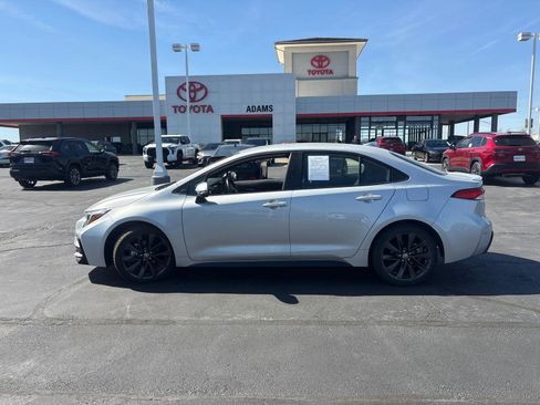 Used 2024 Toyota Corolla SE image 4