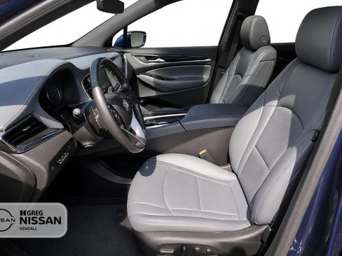 Used 2023 Buick Enclave Premium w/ Experience Buick Package FWD image 7