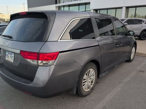 Used 2016 Honda Odyssey LX image 4