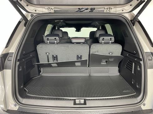 New 2026 Chevrolet Traverse Z71 w/ Enhanced Driving Package image 14