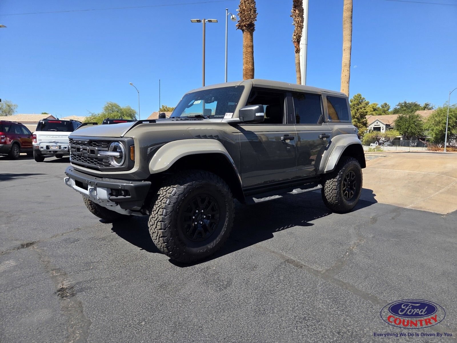 New 2026 Ford Bronco Raptor w/ Interior Carbon Fiber Pack AWD/4WD image 2