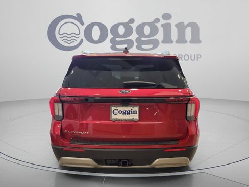 New 2026 Ford Explorer Platinum RWD image 4