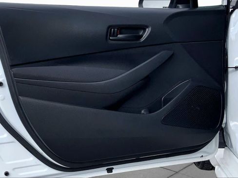 Used 2024 Toyota Corolla LE FWD image 21