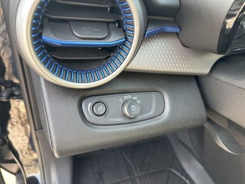 Used 2024 Chevrolet Trax LS w/ Driver Confidence Package image 14