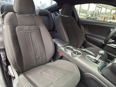 Used 2020 Ford Mustang GT w/ Equipment Group 301A image 22