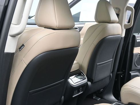 New 2026 INFINITI QX80 Pure image 19