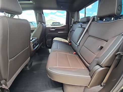 Used 2024 GMC Sierra 1500 Denali AWD/4WD image 15
