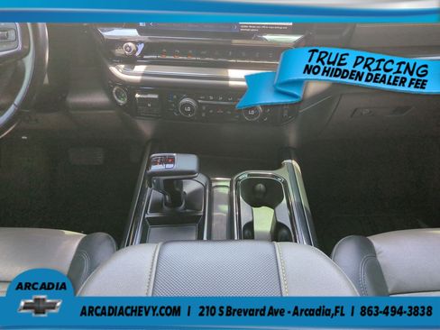 Used 2023 Chevrolet Silverado 1500 ZR2 AWD/4WD image 18