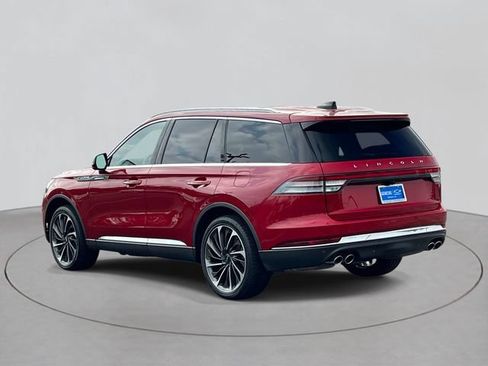 Used 2025 Lincoln Aviator Reserve w/ Equipment Group 201A AWD/4WD image 4