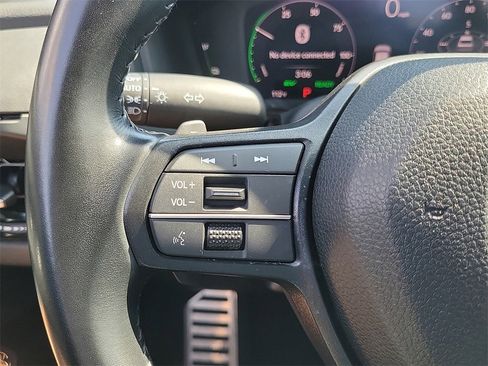 Used 2023 Honda Accord Sport image 4