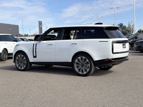 New 2026 Land Rover Range Rover SE image 20
