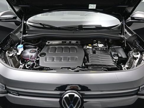 New 2026 Volkswagen Tiguan SE R-Line AWD/4WD image 15