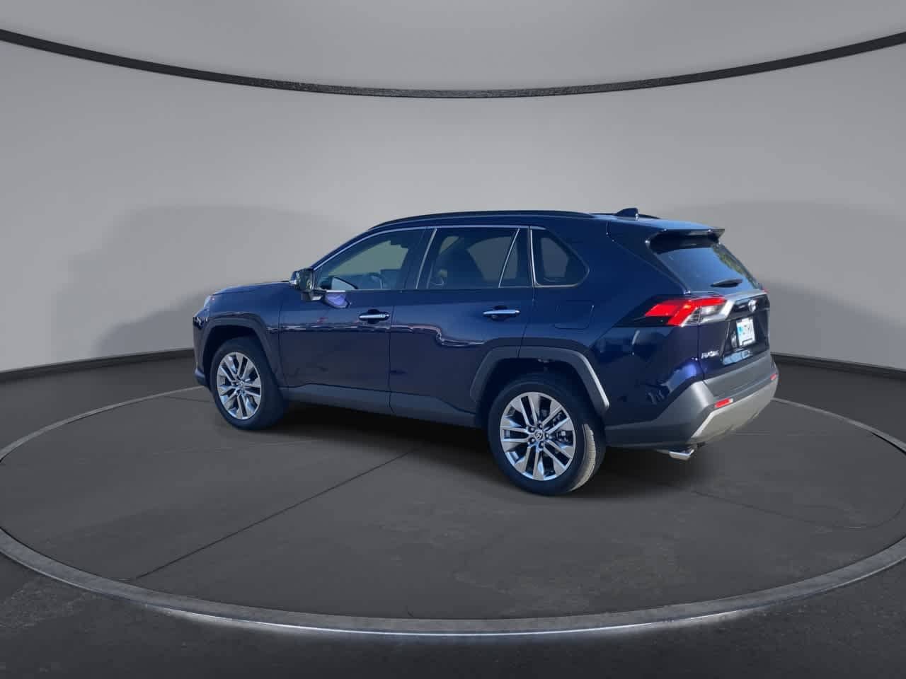 Certified 2022 Toyota RAV4 Limited AWD/4WD image 4