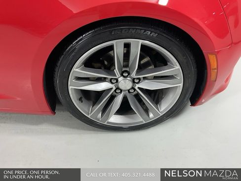 Used 2018 Chevrolet Camaro LT w/ RS Package image 10
