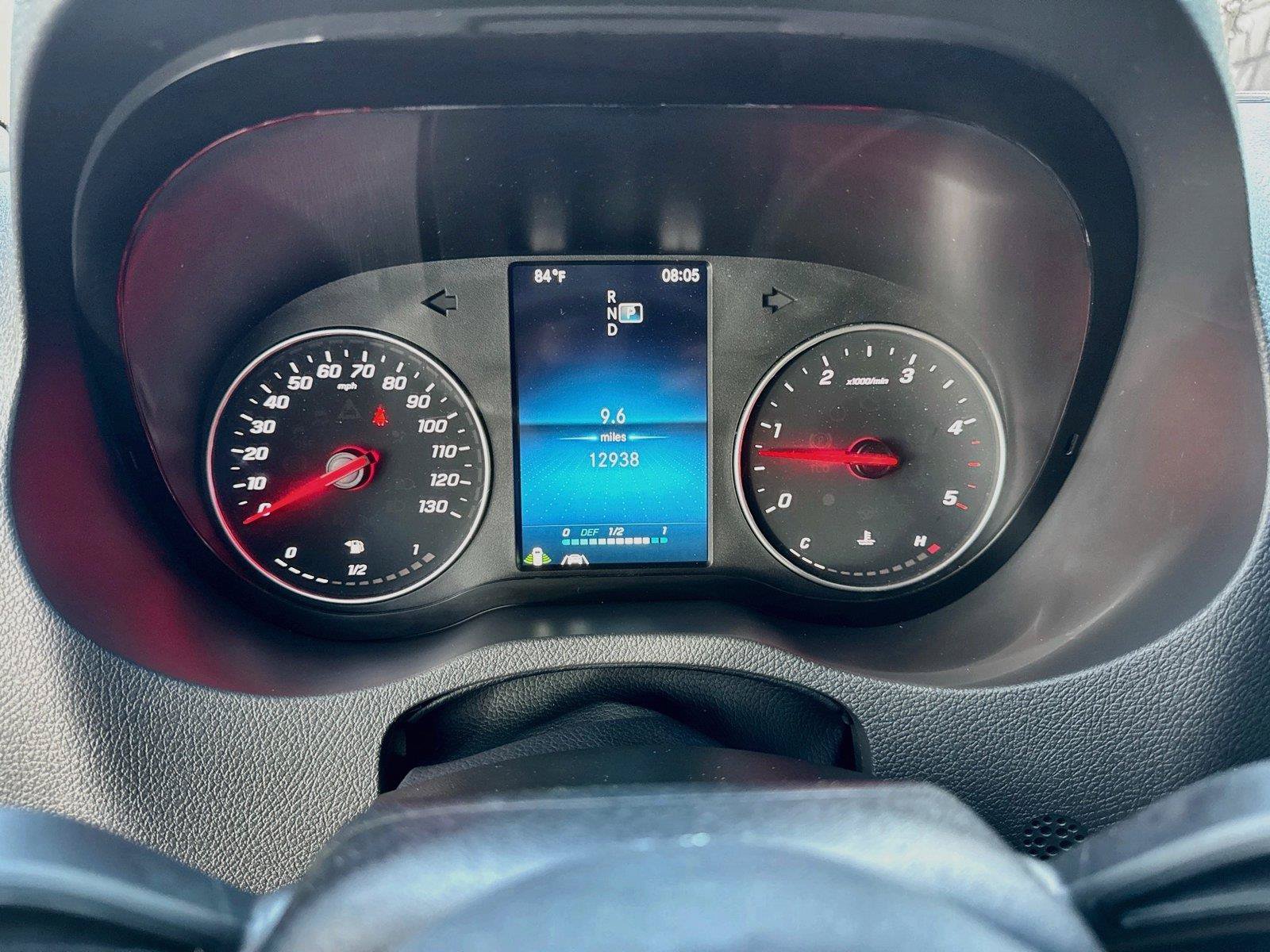 Used 2022 Mercedes-Benz Sprinter 2500 image 11