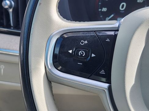 Used 2020 Volvo XC60 T6 Inscription w/ Protection Package Premier AWD/4WD image 31
