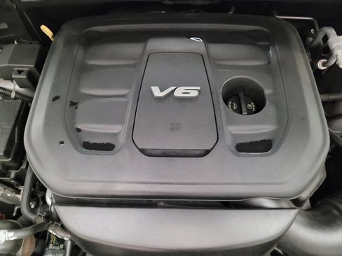 Used 2018 Jeep Grand Cherokee Limited w/ Trailer Tow Group IV image 30