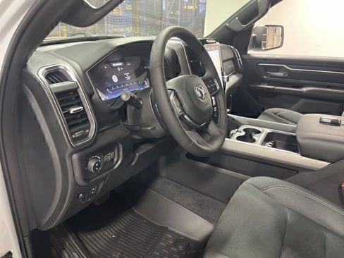 New 2026 RAM 1500 Big Horn AWD/4WD image 9