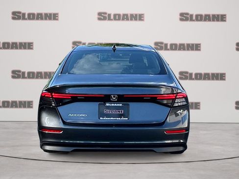 Used 2024 Honda Accord EX image 2