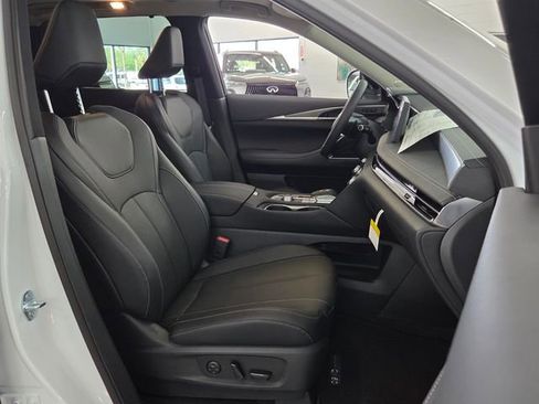 New 2026 INFINITI QX60 Luxe w/ Cargo Package FWD image 22