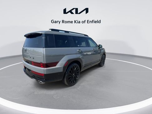 Used 2025 Hyundai Santa Fe Calligraphy image 8