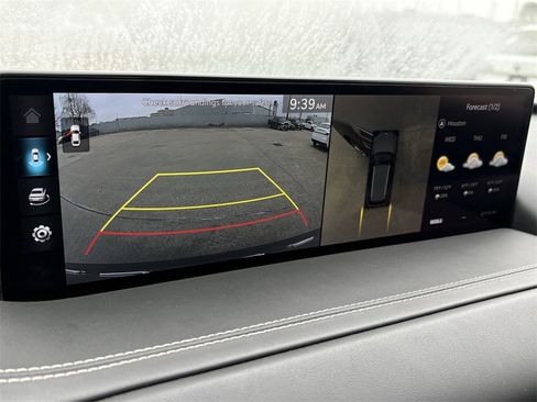 Used 2024 Genesis GV80 3.5T w/ Prestige Matte Package image 19