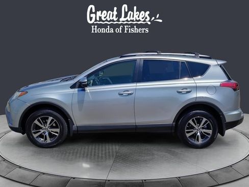 Used 2018 Toyota RAV4 XLE w/ Plus Extra Value Package AWD/4WD image 2