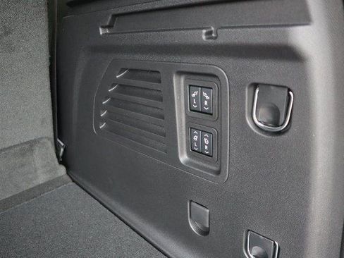 New 2026 Buick Enclave Sport Touring w/ Power Package image 11