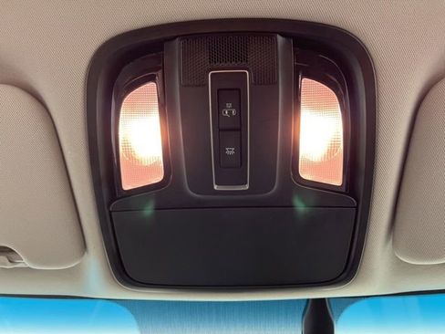 Used 2020 Kia Sorento LX w/ LX I4 Convenience Package image 34