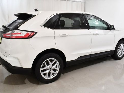 Used 2022 Ford Edge SEL w/ Convenience Package image 11