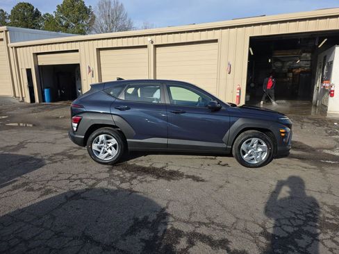 New 2026 Hyundai Kona SE image 12