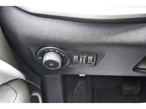 Used 2024 Jeep Compass Latitude AWD/4WD image 18