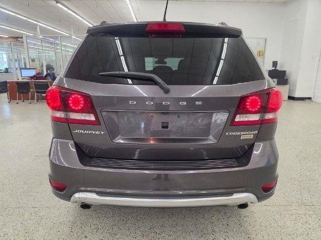 Used 2018 Dodge Journey Crossroad FWD image 5