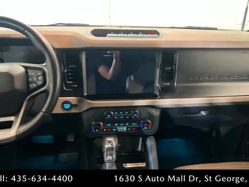 Used 2023 Ford Bronco Wildtrak AWD/4WD image 13