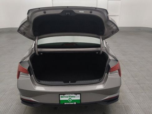 Used 2023 Hyundai Elantra SEL FWD image 29