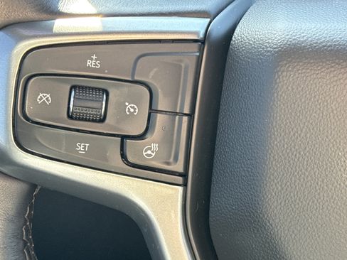 Used 2022 Chevrolet Silverado 2500 LTZ w/ LTZ Plus Package image 20