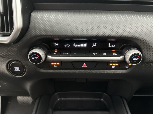 Used 2025 MAZDA CX-50 AWD 2.5 S w/ Premium Package image 18