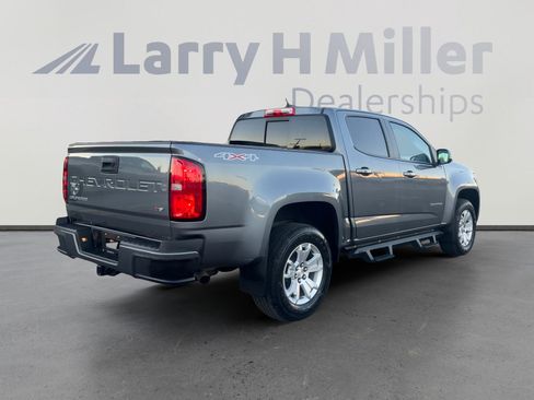 Used 2022 Chevrolet Colorado LT w/ LT Convenience Package image 5