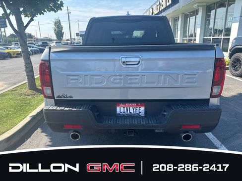 Used 2024 Honda Ridgeline Sport image 5