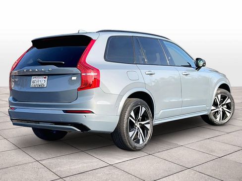 Used 2023 Volvo XC90 T8 Plus image 16