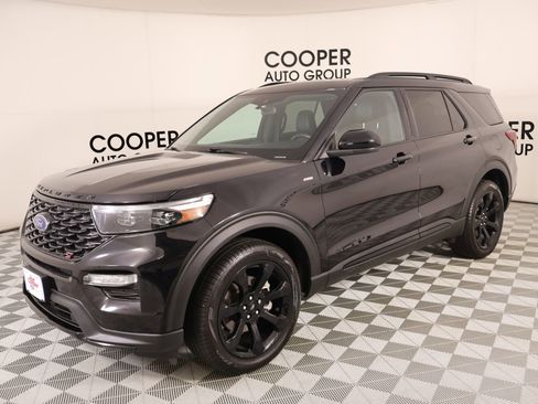 Used 2024 Ford Explorer ST-Line w/ Class IV Trailer Tow Package image 11