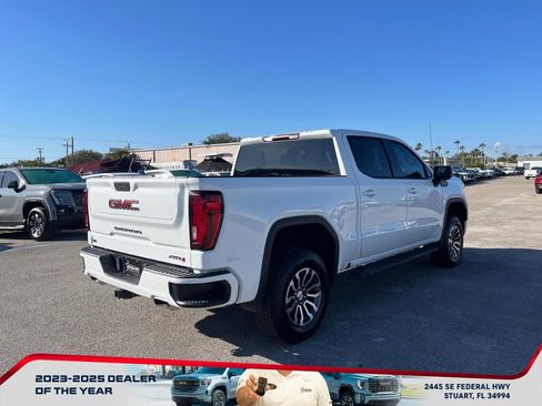 Used 2021 GMC Sierra 1500 AT4 image 7