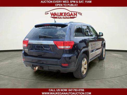 Used 2012 Jeep Grand Cherokee Laredo AWD/4WD image 5