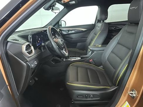 Used 2024 Chevrolet TrailBlazer ACTIV w/ Driver Confidence Package FWD image 12