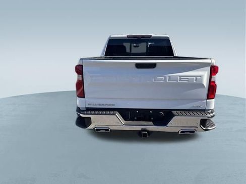Used 2021 Chevrolet Silverado 1500 LTZ w/ Technology Package AWD/4WD image 16