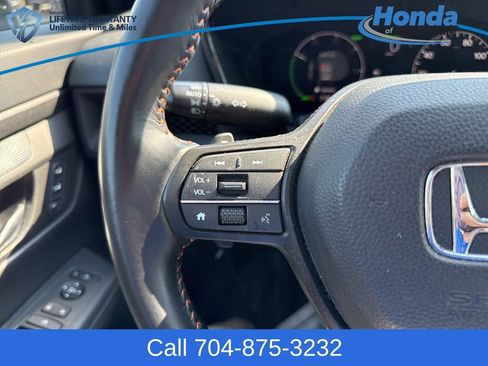 Used 2025 Honda CR-V Sport-L image 27