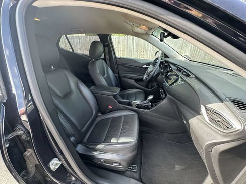 Used 2021 Buick Encore GX Essence FWD image 14
