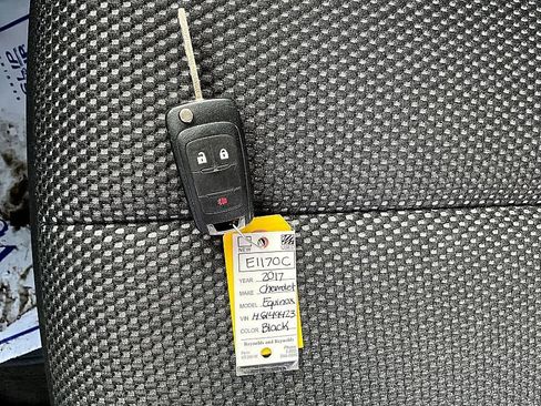 Used 2017 Chevrolet Equinox LS image 33
