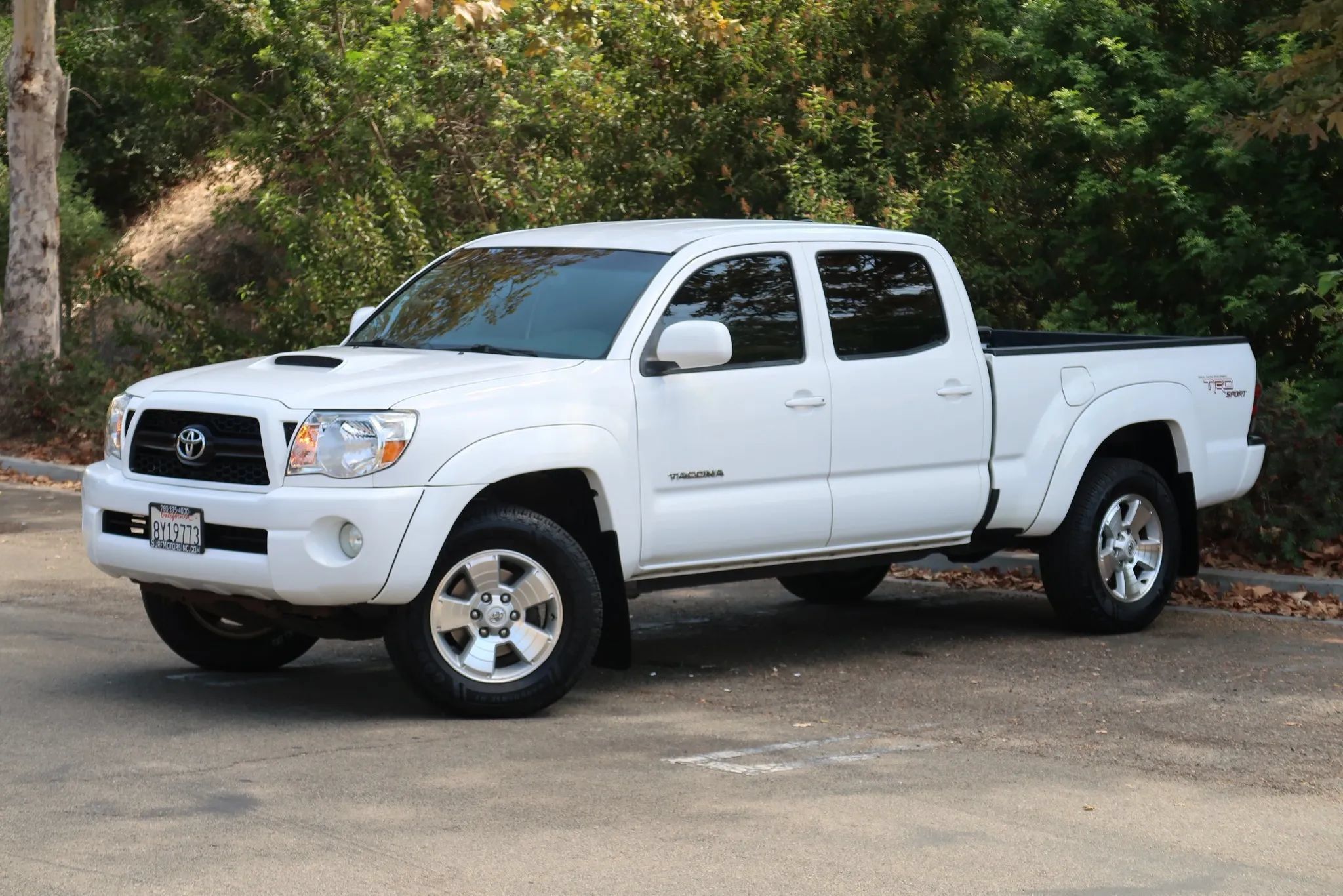 Used 2011 Toyota Tacoma PreRunner w/ TRD Sport Pkg w/JBL Audio RWD image 4