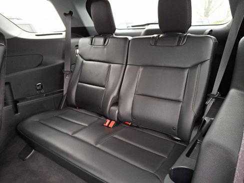 Certified 2023 Ford Explorer XLT w/ Equipment Group 202A image 14